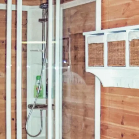 Lyngdal Bordvik 別荘 *