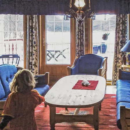 Holiday home Lyngdal Bordvik Belland